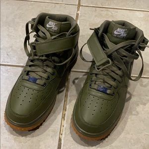 Nike Air Force 1 Mid